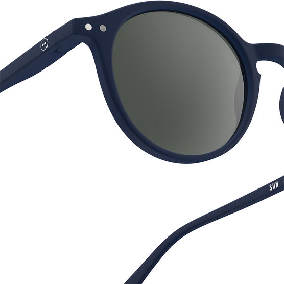 Navy blue round sunglasses